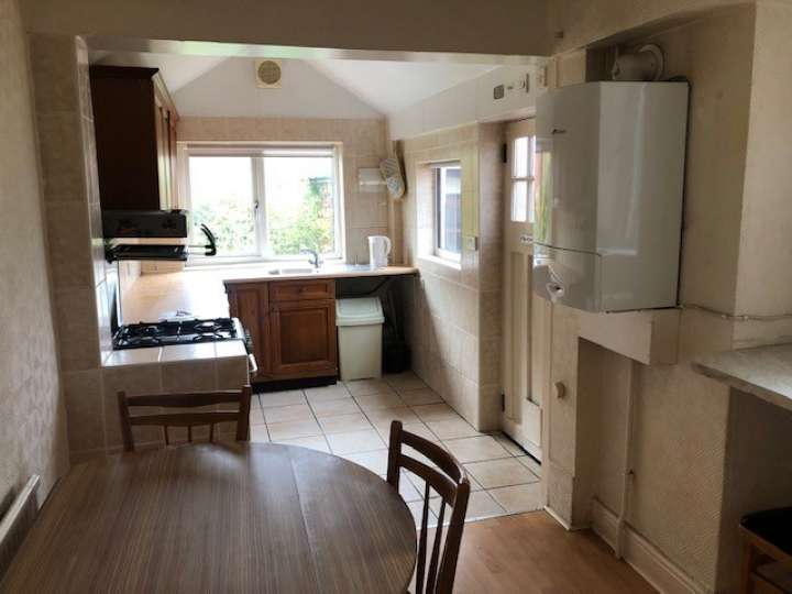14_Cornelius_kitchen.jpg