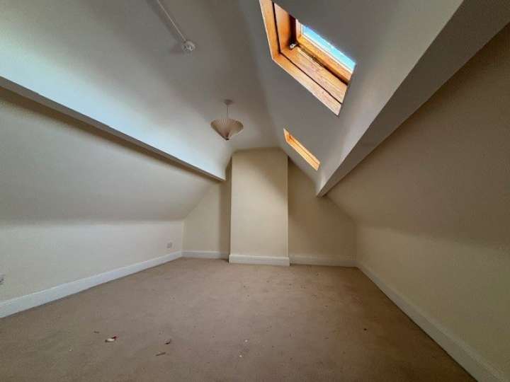 477 New Chester Rd flat 1.jpg