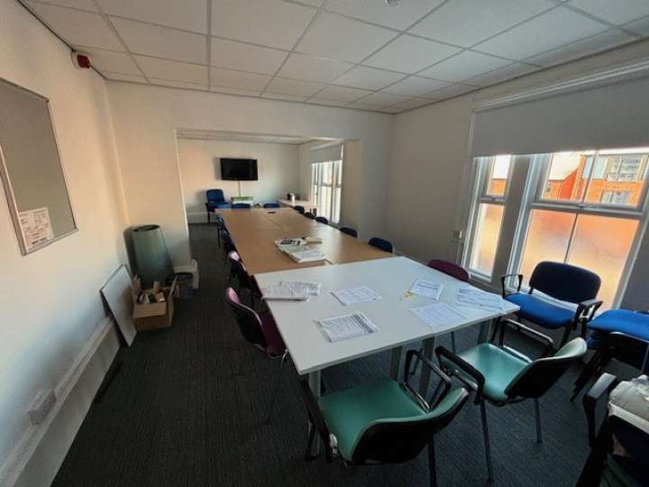 477 New Chester Rd meeting room.jpg