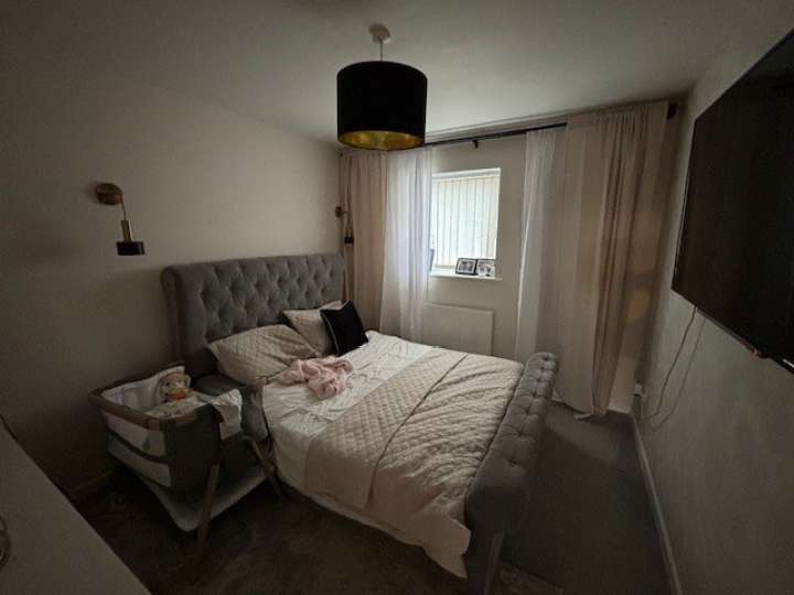 Flat 8 Regency Court - Bedroom 2.jpg